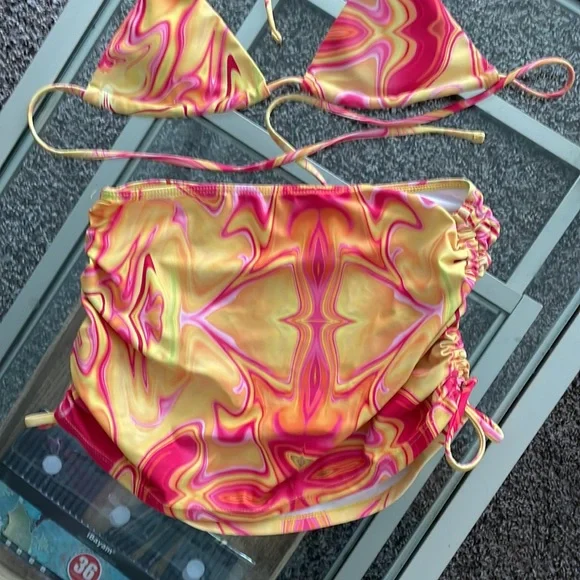 marbled bikini three piece set - Picture 3 of 4